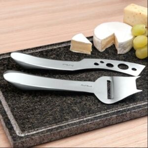 Cheese slicer and knife set